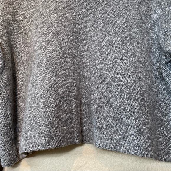 Zara Gray Cotton Blend Crew Neck Cropped Sweater Size L Minimalist Casual - Picture 4 of 13